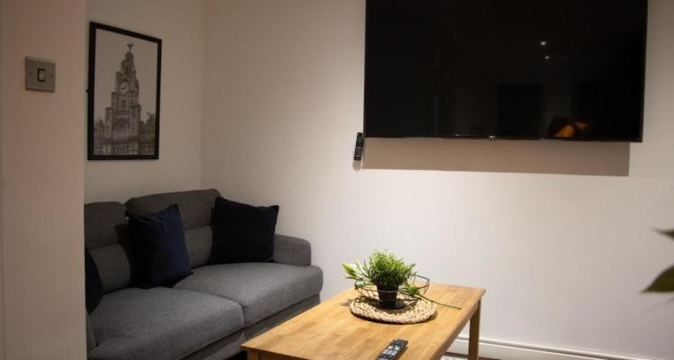 27 Stanley Street Aparthotel By Ustay Liverpool Exterior photo